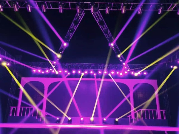 選擇杭州演出燈光租賃公司的時候，應(yīng)考慮什么？