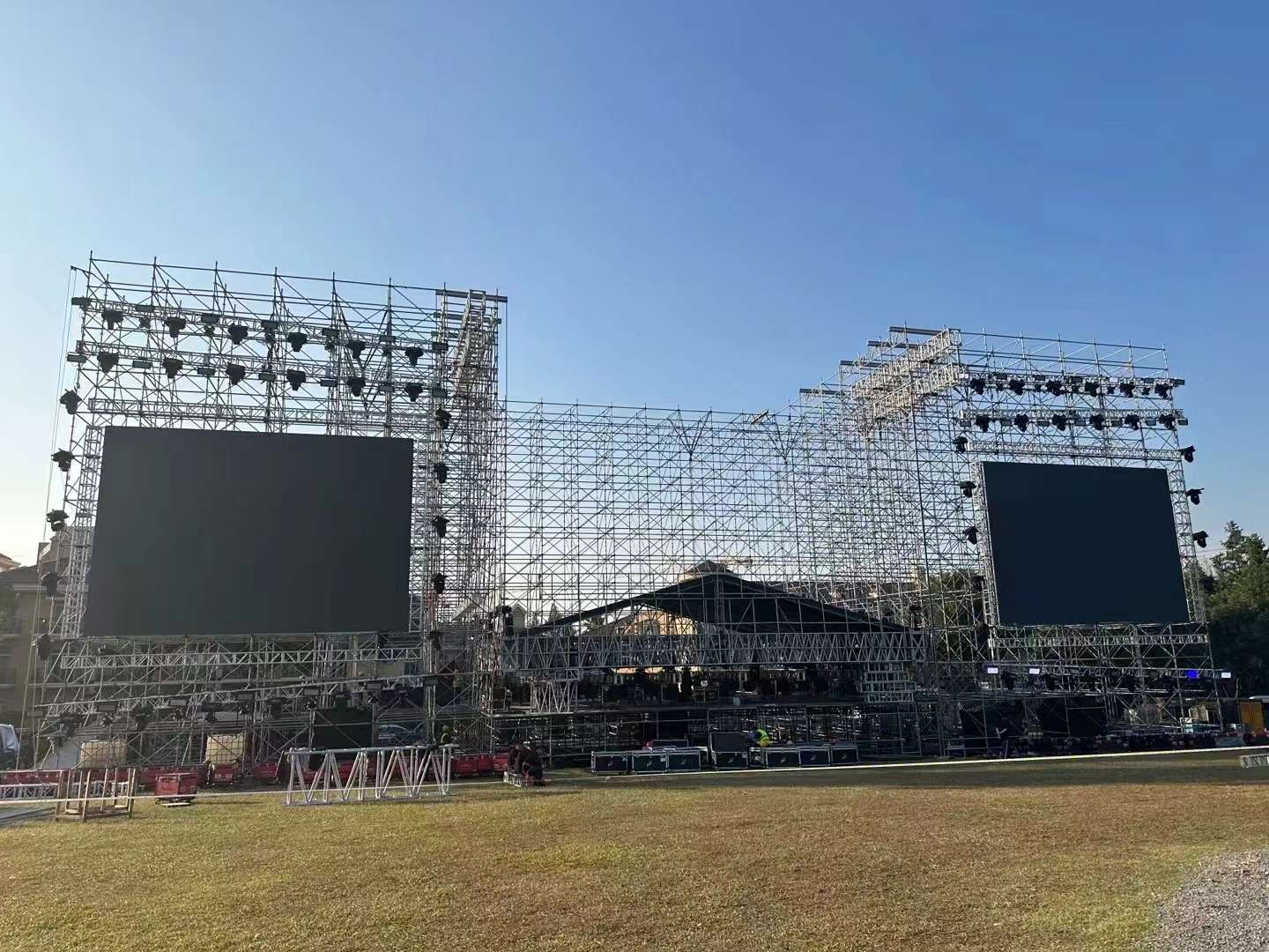 哪家公司的舞臺(tái)搭建結(jié)構(gòu)技術(shù)過(guò)硬？