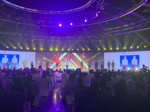 太平鳥“共筑太平”警企共建活動啟動儀式燈光租賃成功案例