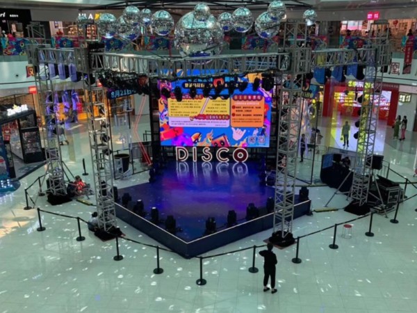 商場舞臺搭建：城市商業(yè)空間的活力引擎