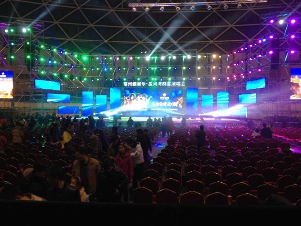 大型戶外舞臺(tái)租賃全套租更實(shí)惠