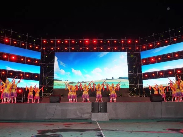 鑫禾舞美助力跨年音樂(lè)演出