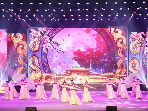 租賃舞臺(tái)設(shè)備這些前車之鑒需防范