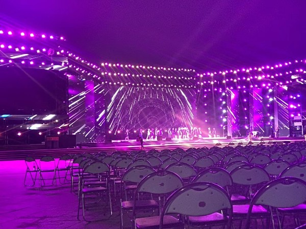 到杭州租燈光設(shè)備找哪家好？